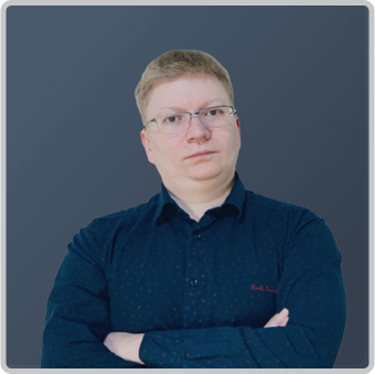 Ларионов Евгений